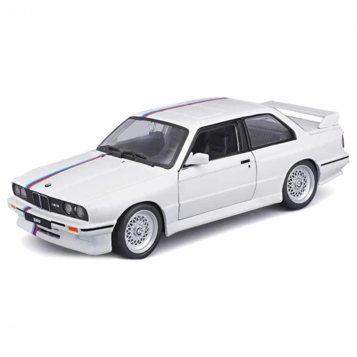 21100 Burago 1:24 BMW M3 1988 Model Araba