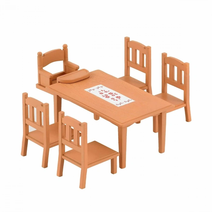 4506 Sylvanian Families Yemek Masası Seti - figürler ayrı satılır +3 yaş