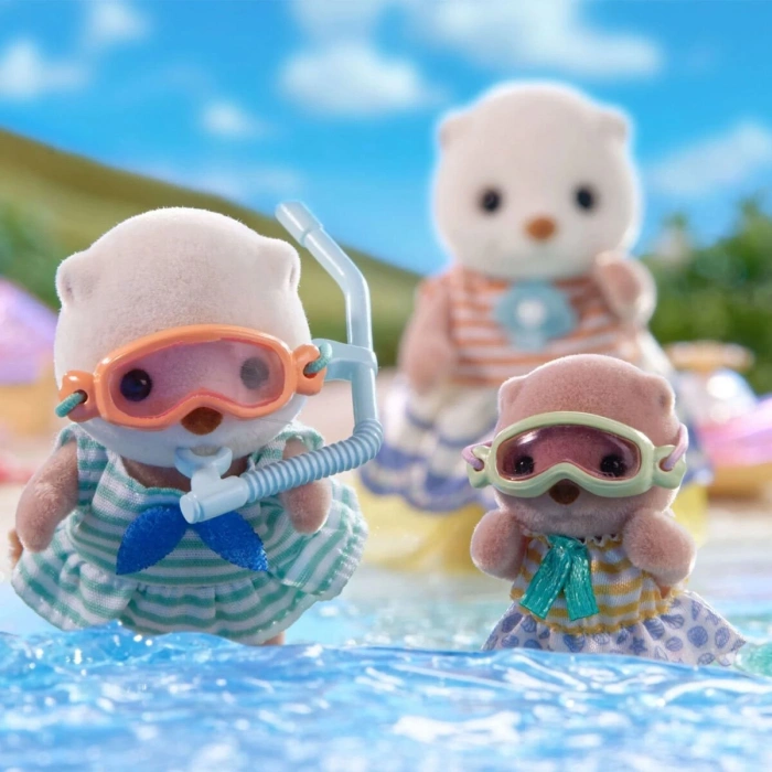 5804 Sylvanian Families Su Samuru Kız Kardeşler ve Şnorkel Seti +3 yaş