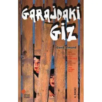 Günışığı Garajdaki Giz