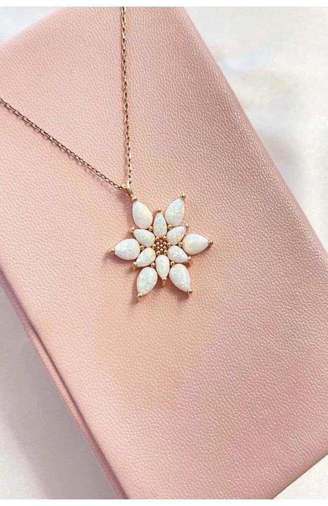 Opal Taşlı Çiçek Kolye 925 Ayar Gümüş