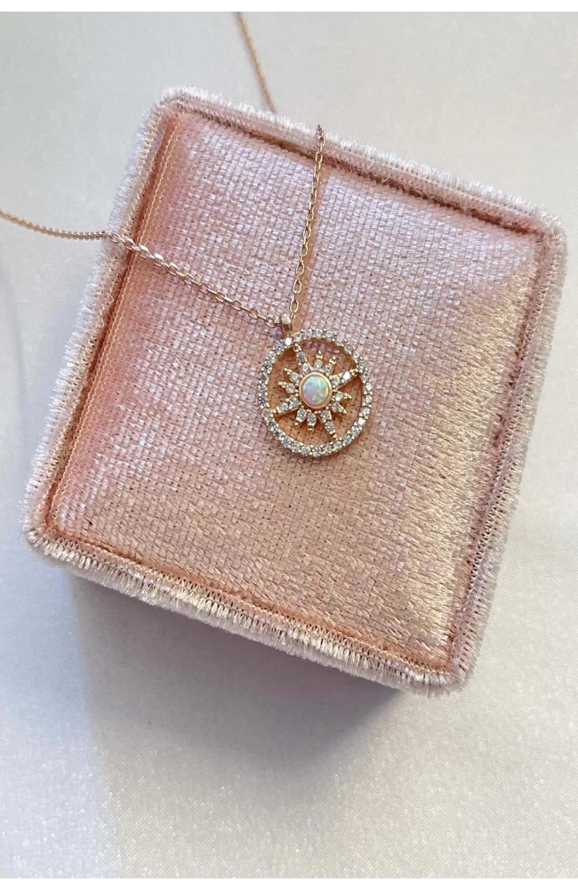 Beyaz Opal Taşlı Pusula Kolye 925 Ayar Gümüş