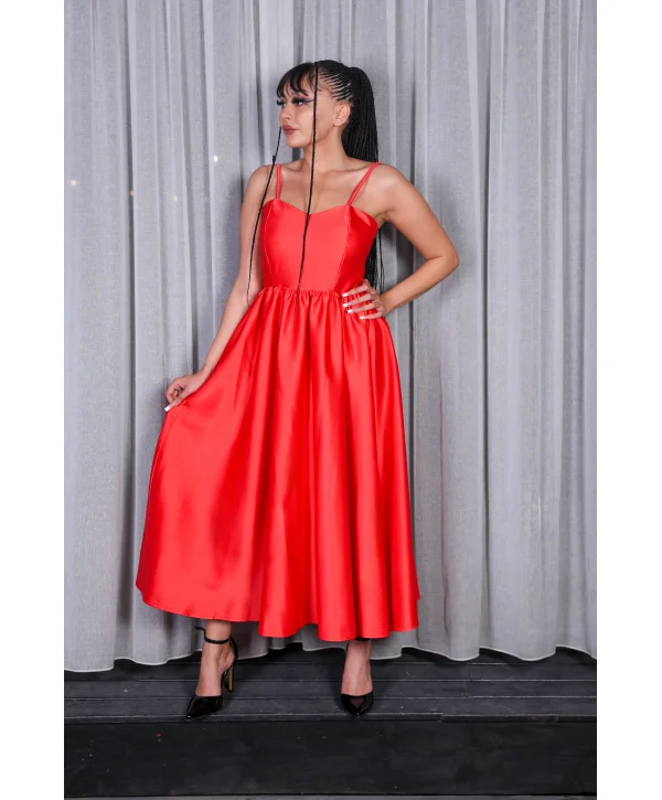 Kırmızı Saten Askılı Midi Boy Elbise