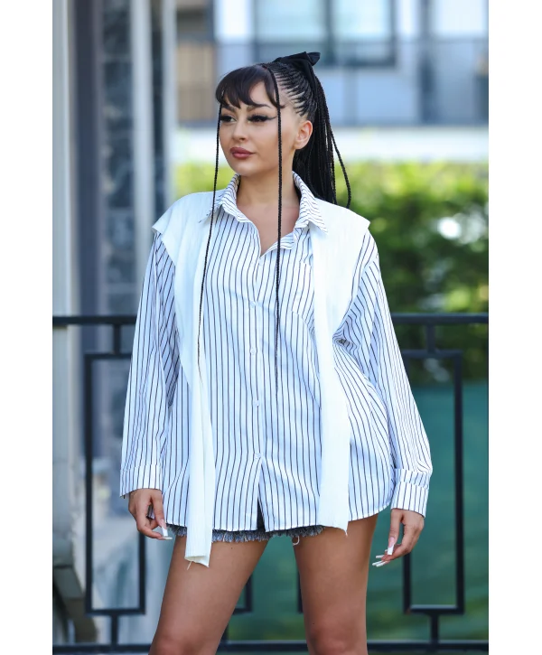 GRİ BEYAZ ÇİZGİLİ GÖMLEK