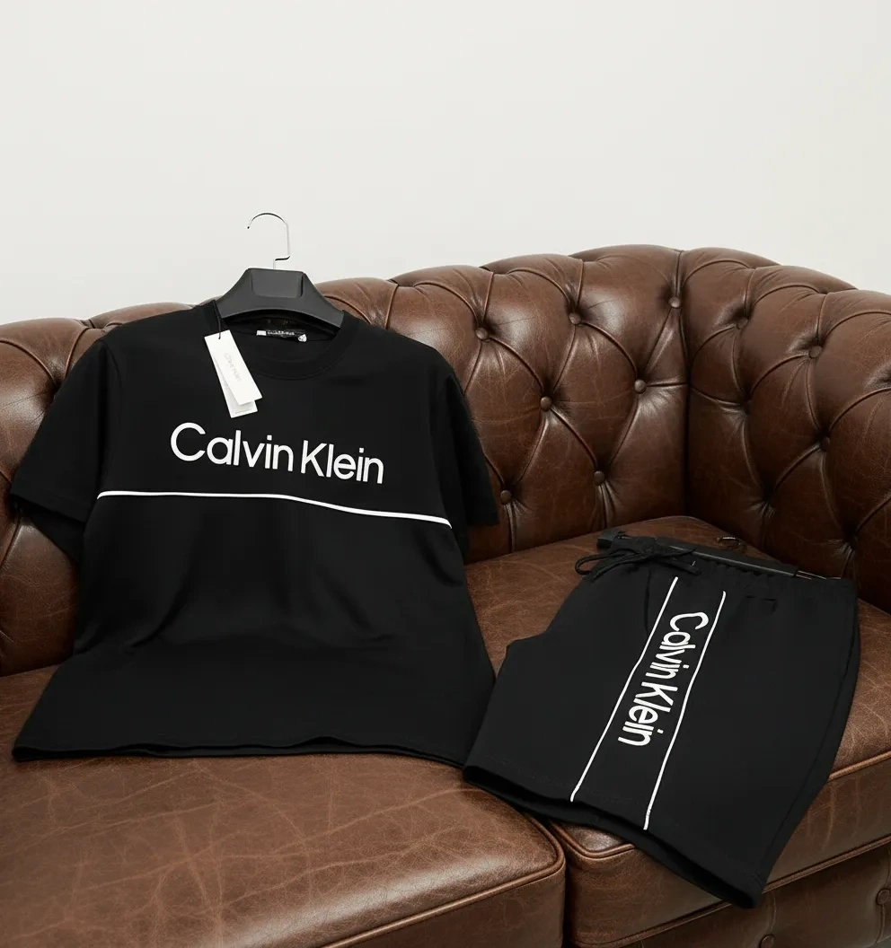 CK Printed T-shirt & Şort Takımı - Siyah