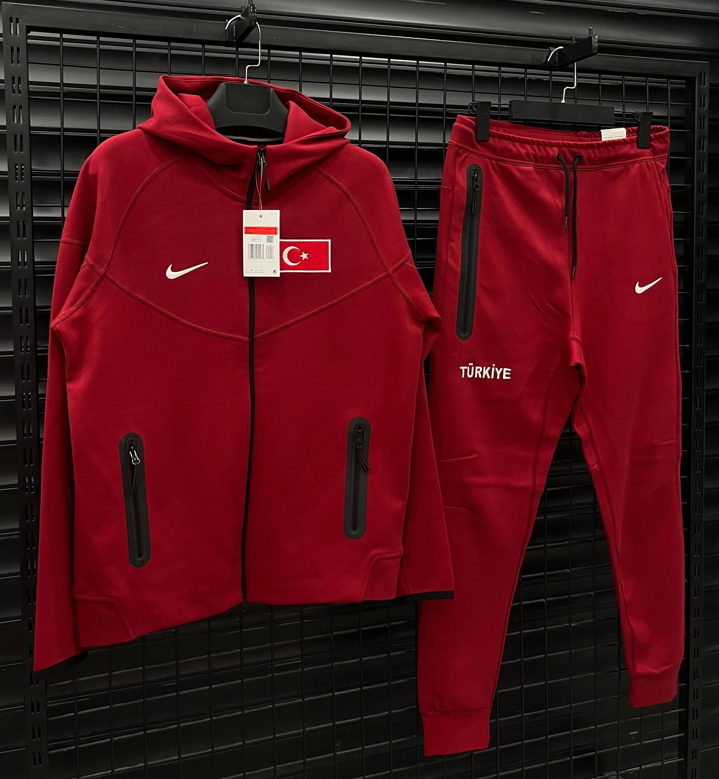 Tech Fleece 2026 Premium Türkiye Eşofman Takımı - Bordo