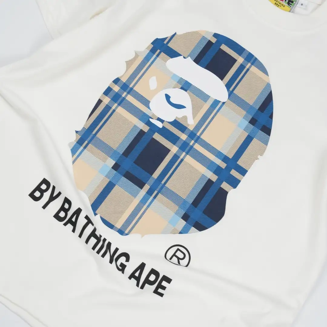 BAPE x Burberry Blue T-shirt - Beyaz