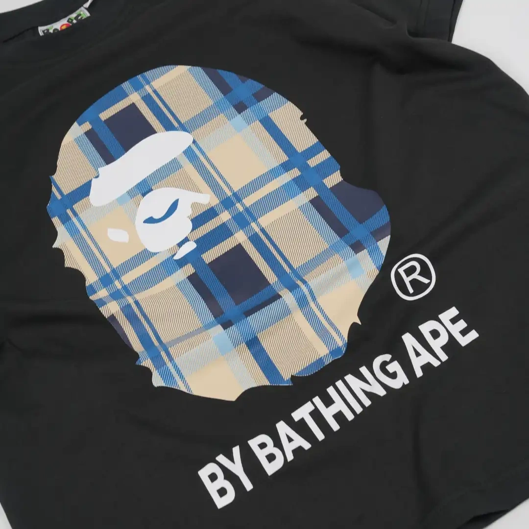 BAPE x Burberry Blue T-shirt - Siyah