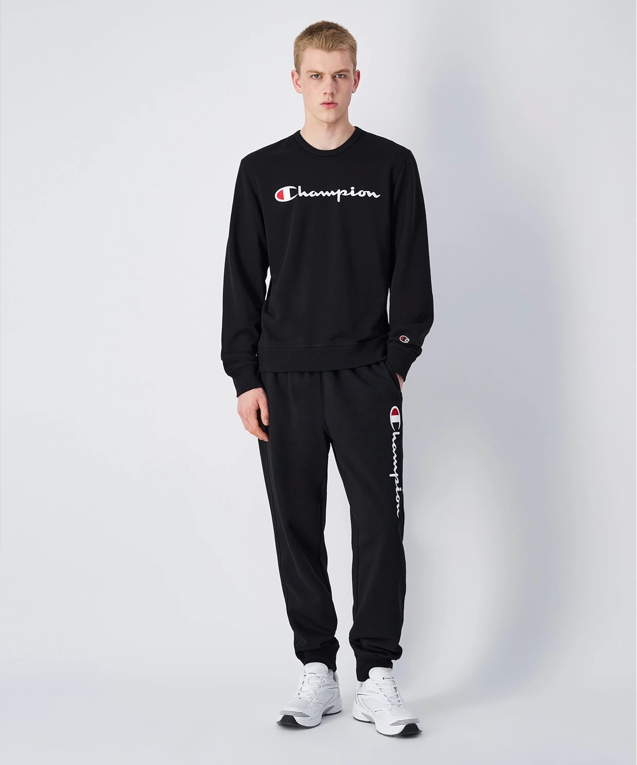 CHMPN Crewneck Sweatshirt- Siyah
