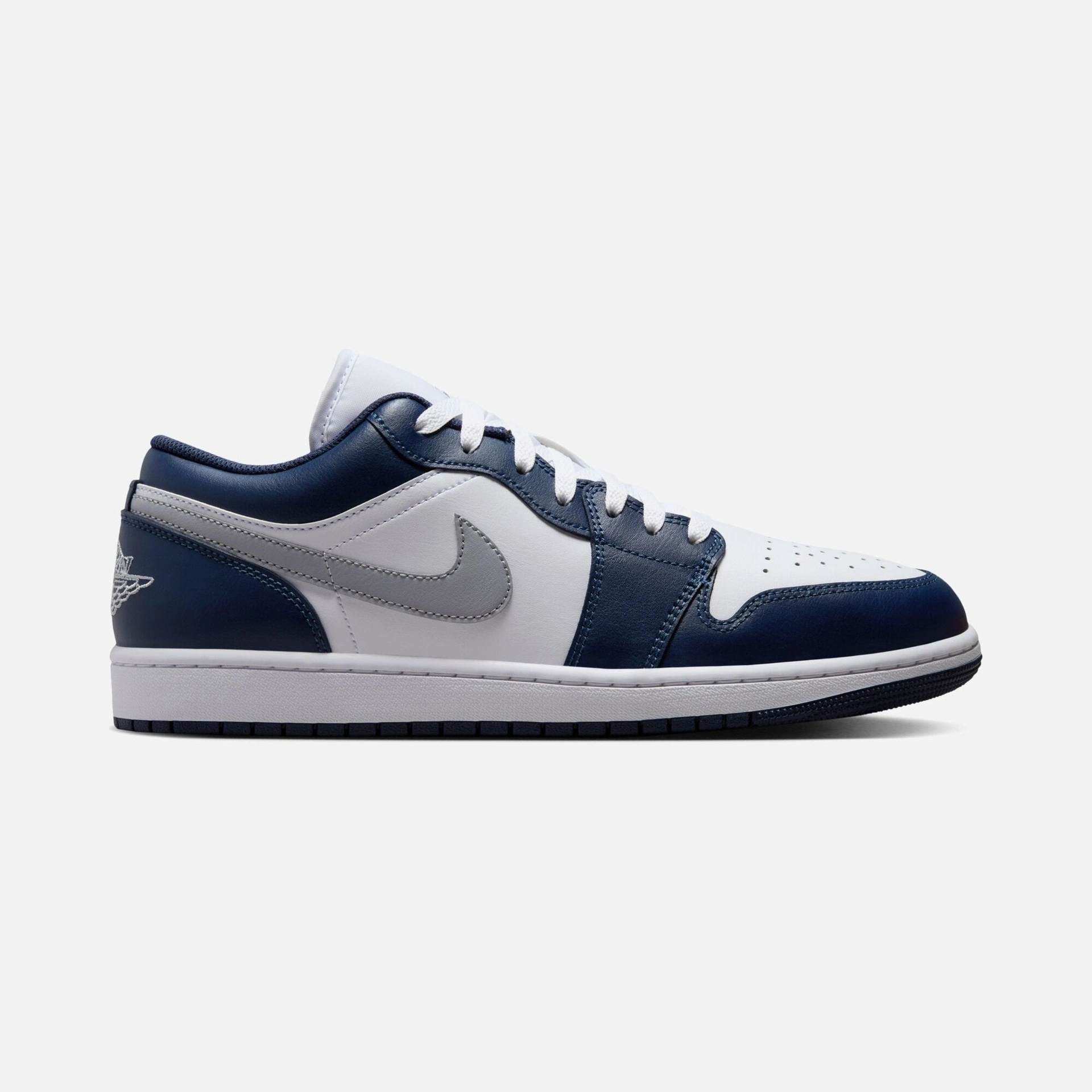 N Air Jordan 1 Low CO Sneaker – Blue