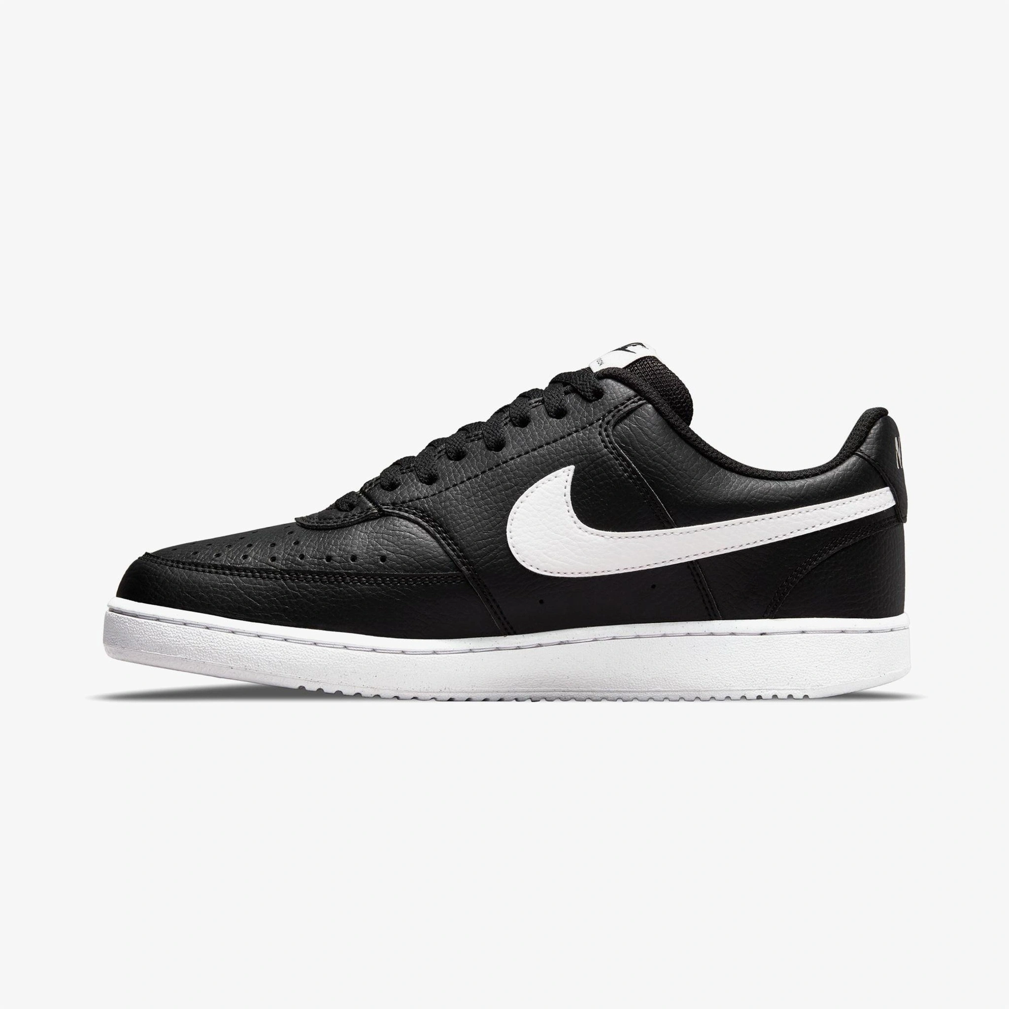 N Court Vision Low CO – Black/White