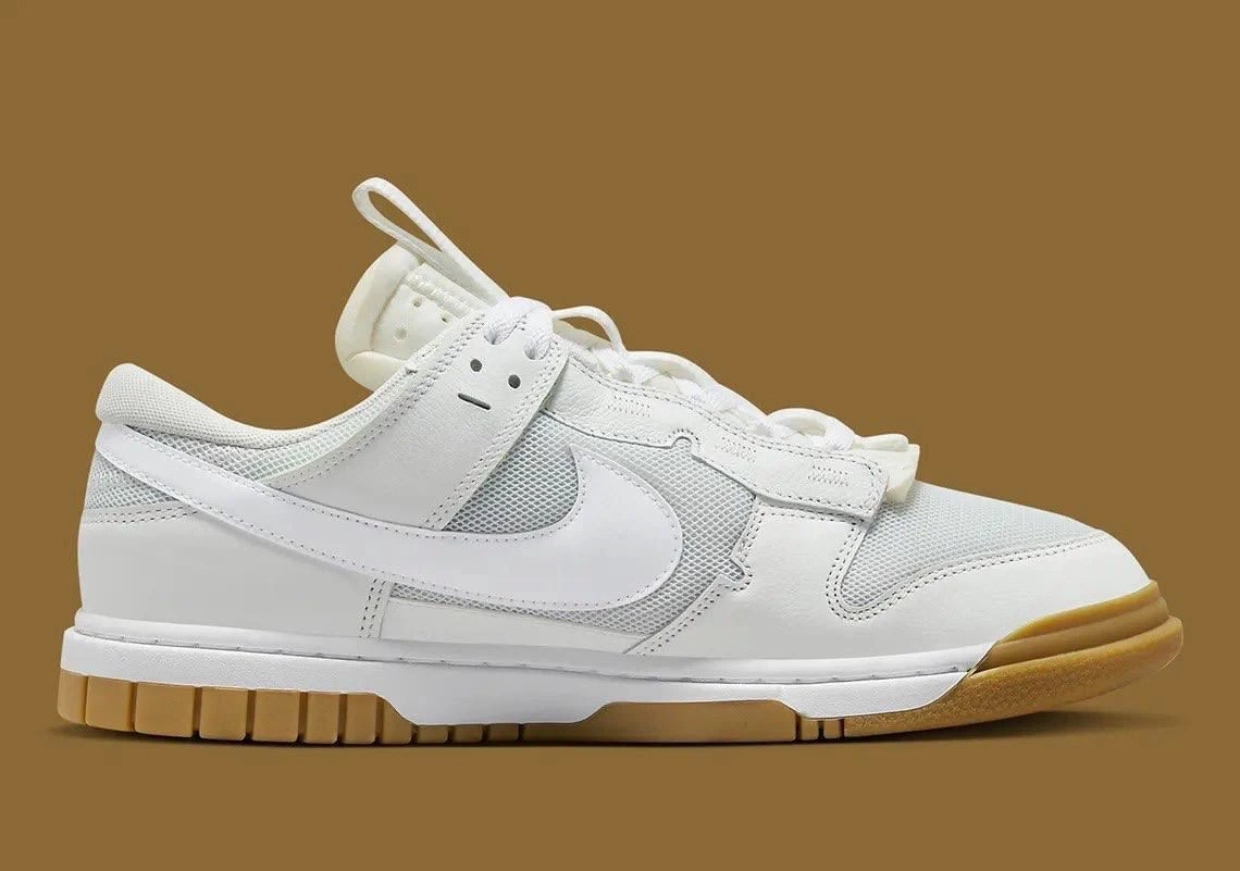 N Dunk Low Sneaker – Remastered Appears “White Gum”