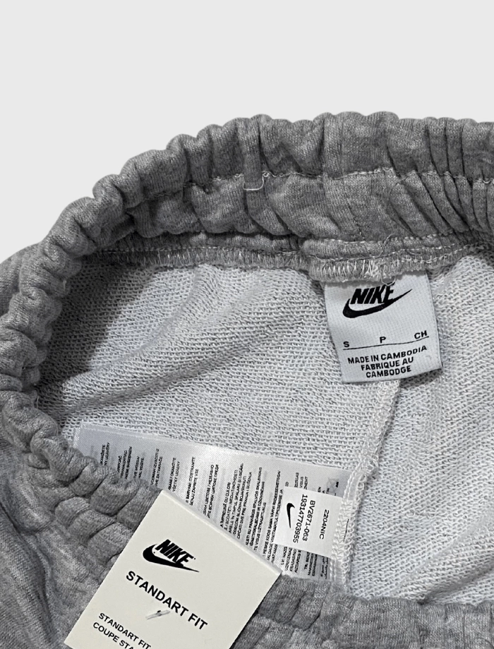 NSW Elipse Swoosh Şort – Gri