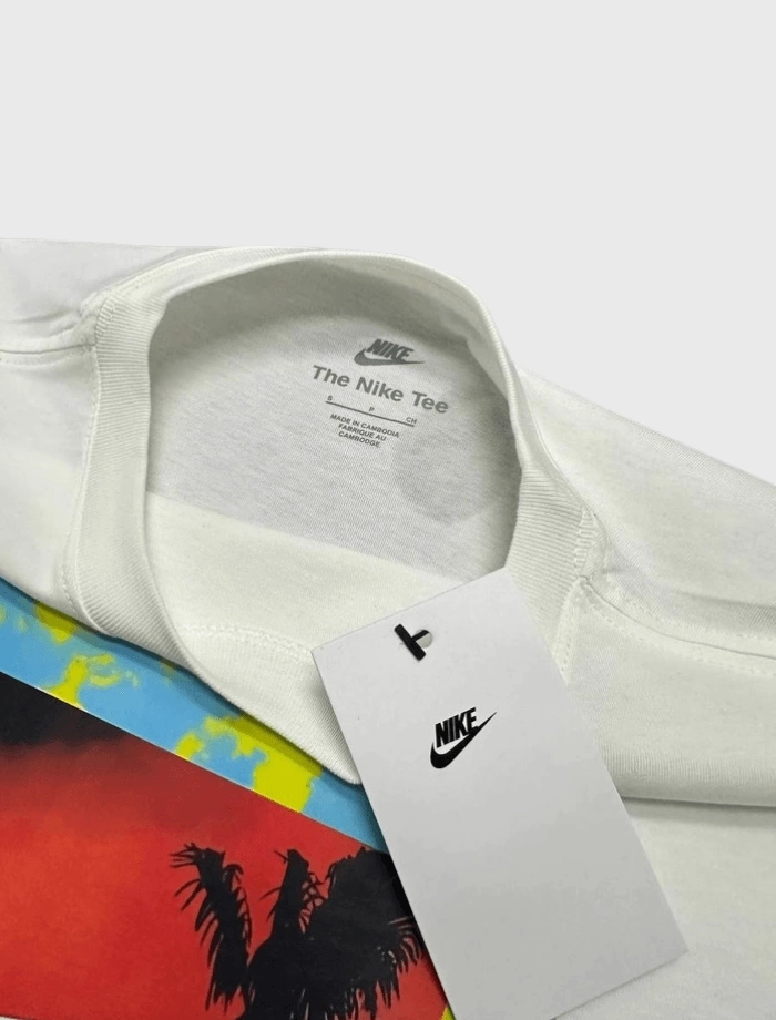NSW Heatwave Palm Graphic T-shirt – Beyaz