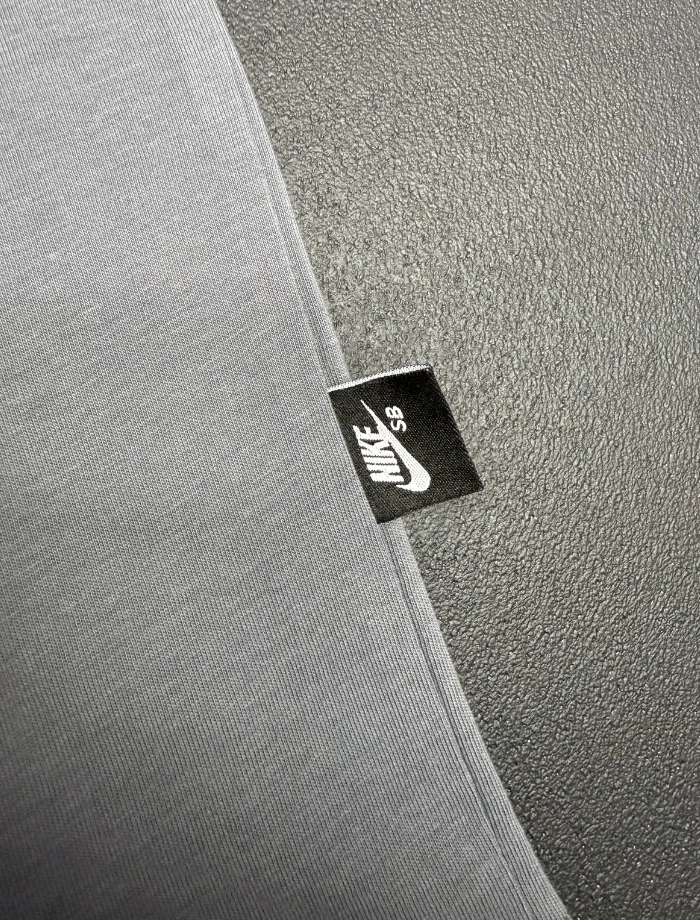 NSW NIKESB 2002 T-shirt – Antrasit