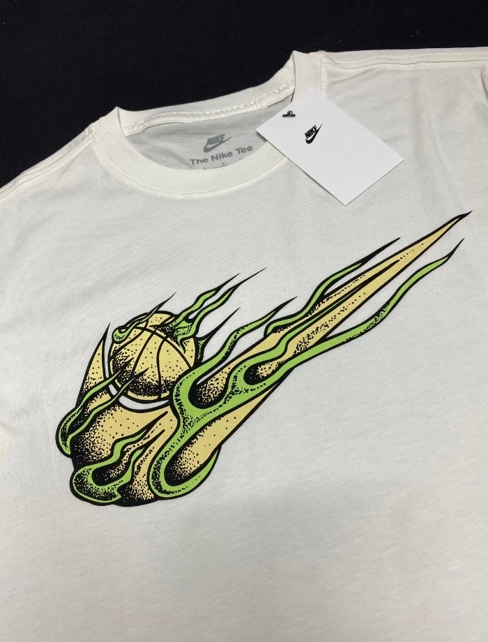 NSW Swoosh Ball T-shirt - Beyaz