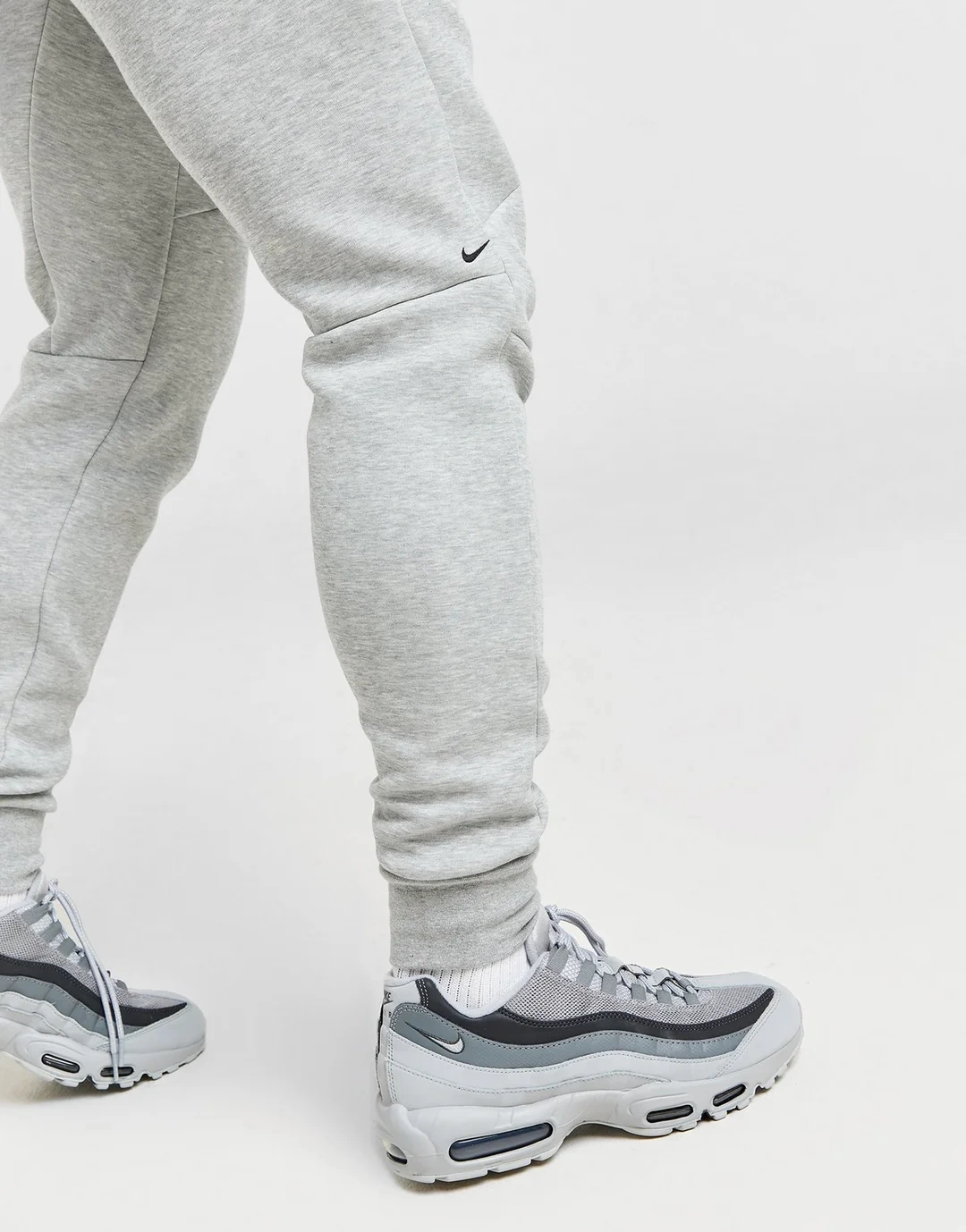 Tech Fleece 5th GEN Jogger – Gri