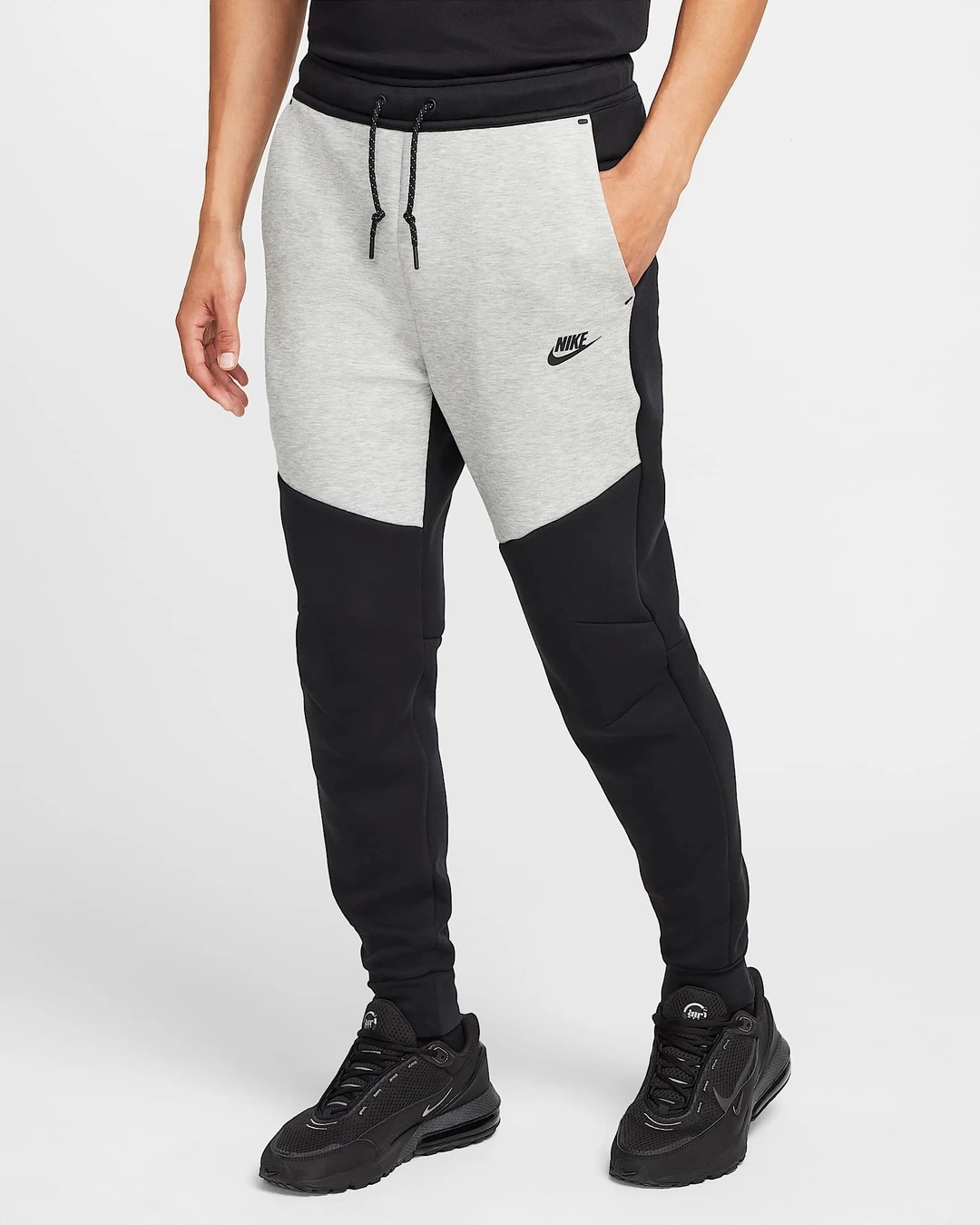 Tech Fleece 5th GEN Jogger – Siyah/Gri