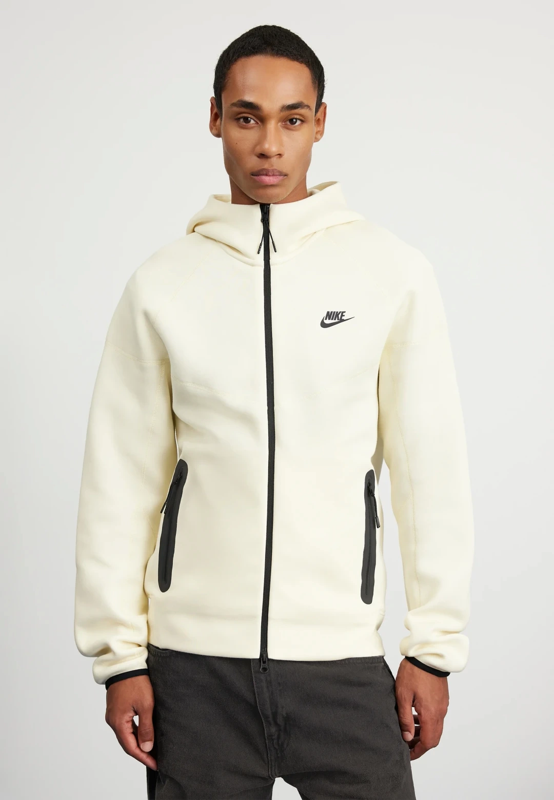Tech Fleece Windrunner (Yeni) Full-Zip Hoodie – Coconut