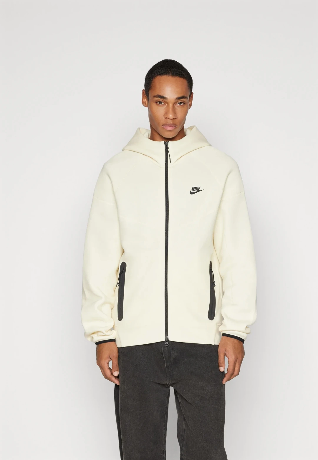 Tech Fleece Windrunner (Yeni) Full-Zip Hoodie – Coconut