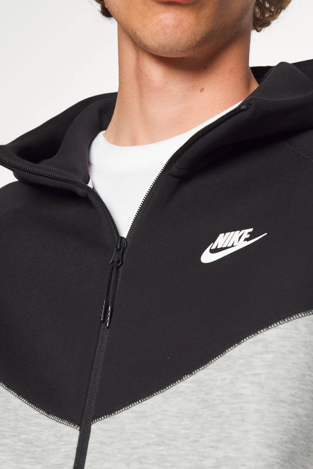 Tech Fleece Windrunner (Yeni) Full-Zip Hoodie – Siyah/Gri