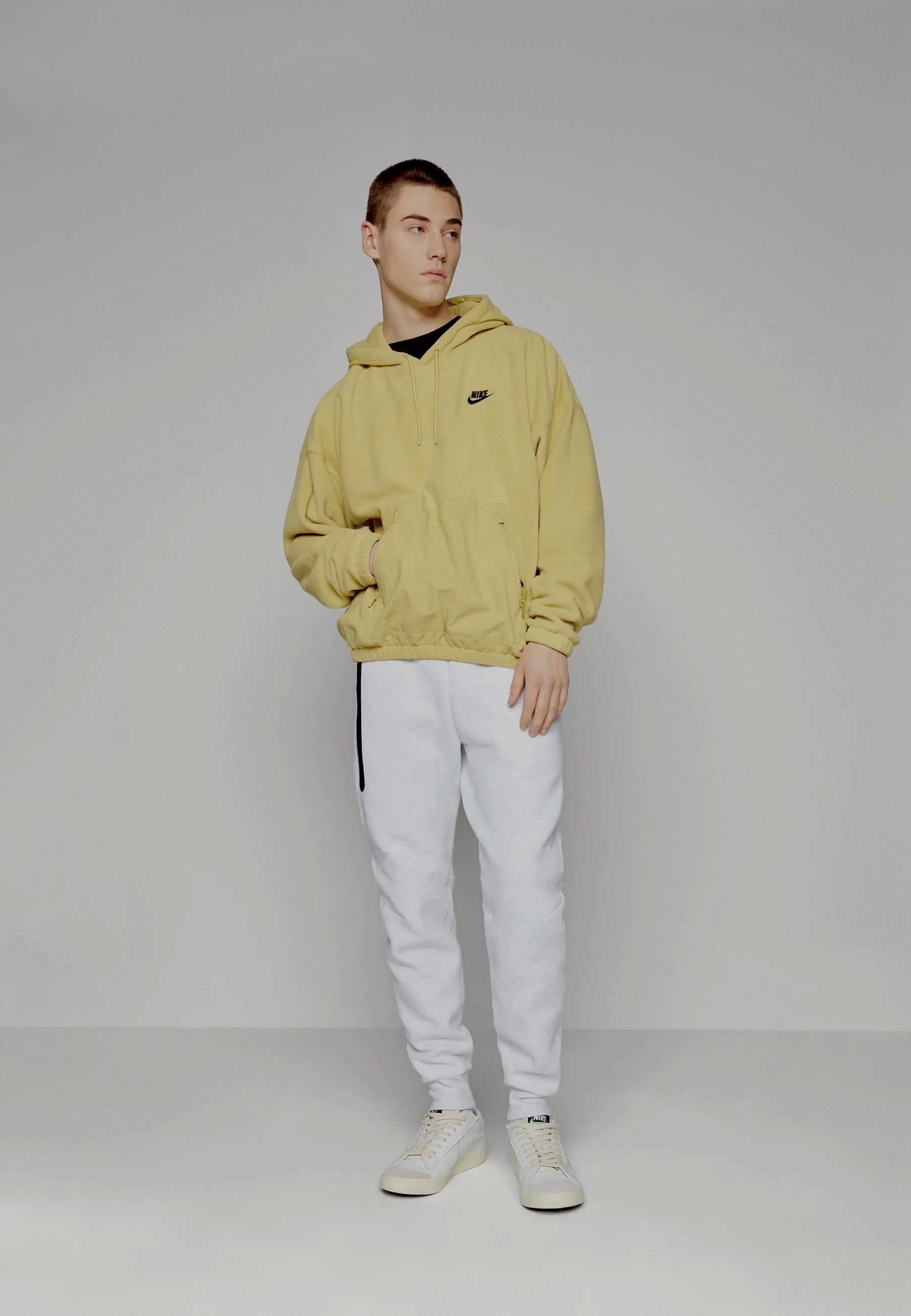 Tech Fleece Windrunner (Yeni) Jogger - Açık Gri