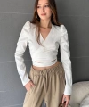 Kruvaze Yaka Beli Kuşaklı Crop Bluz