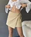 Önü Kapaklı Bağcık Detaylı Şort Etek