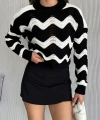 Pullaps Zikzak Çizgili Desenli Triko Kazak Siyah Beyaz