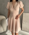 V Yaka Düğme Detaylı Karpuz Kol Crep Elbise
