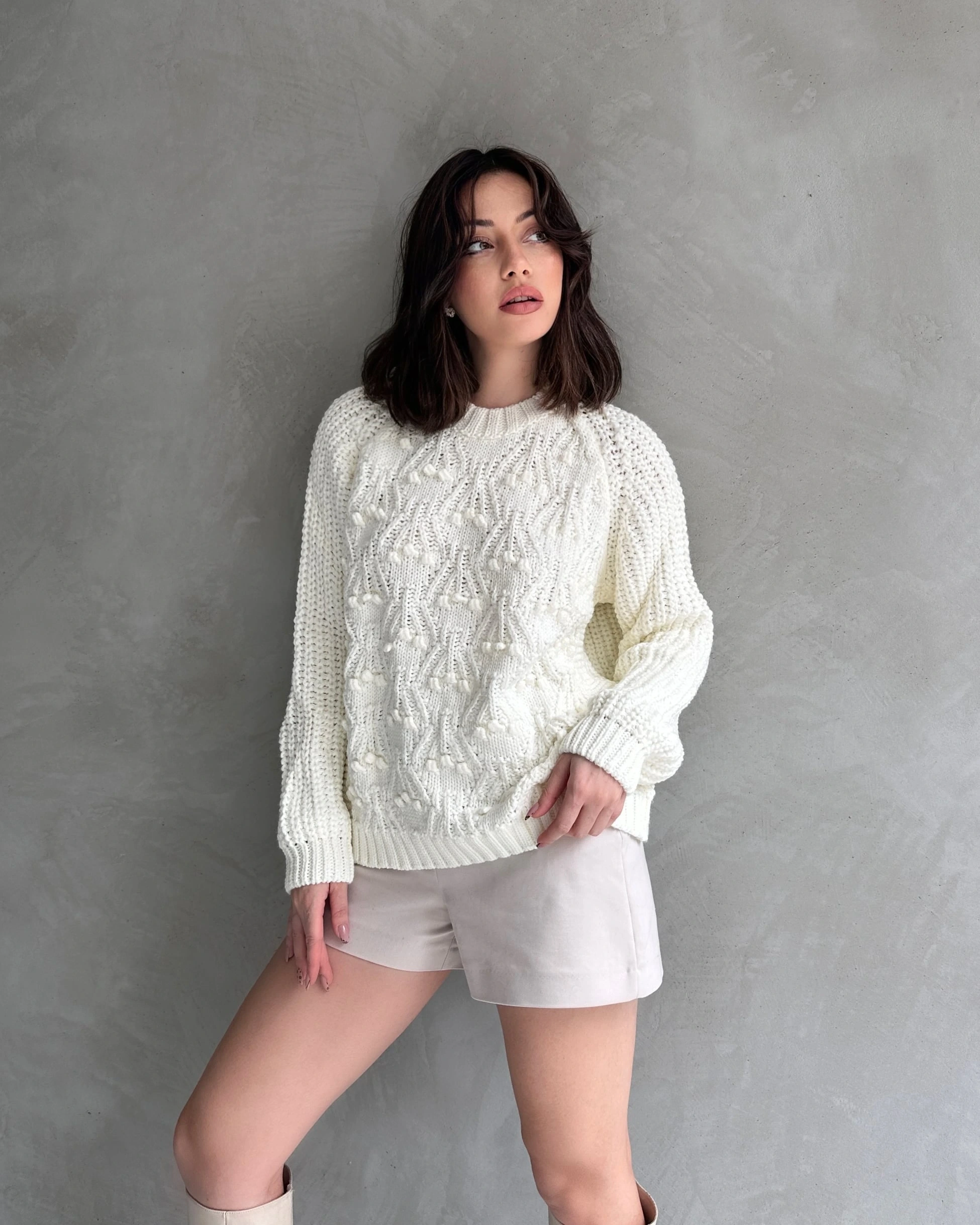 Bisiklet Yaka Bürümcük Detaylı Triko Kazak