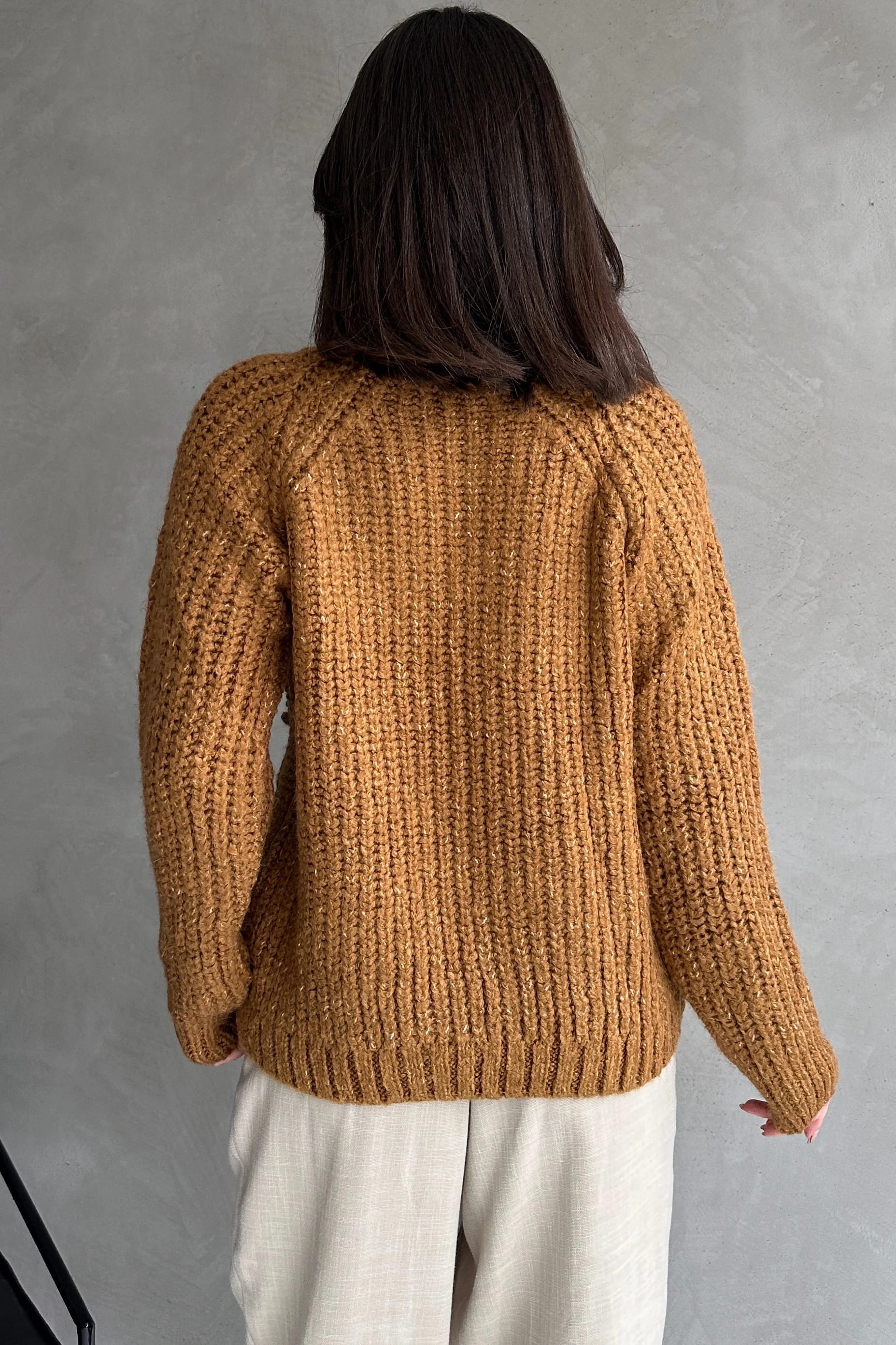 Bisiklet Yaka Bürümcük Detaylı Triko Kazak