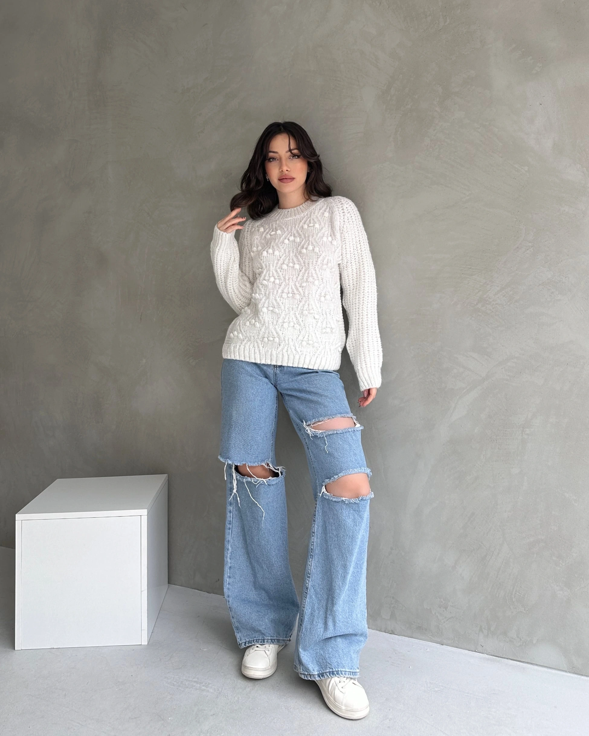 Bisiklet Yaka Bürümcük Detaylı Triko Kazak