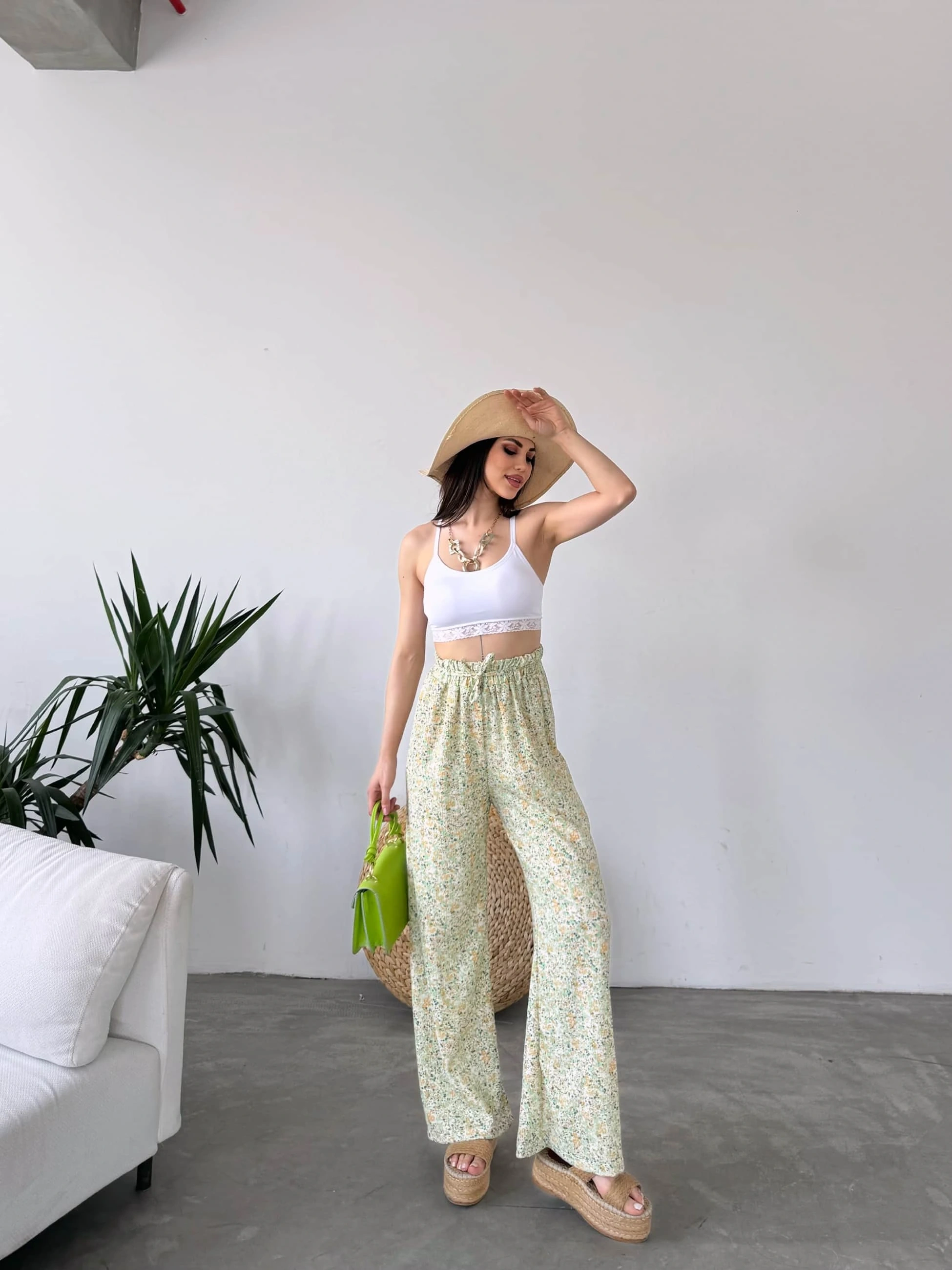 Desenli Beli Lastikli Bürümcük Pantolon