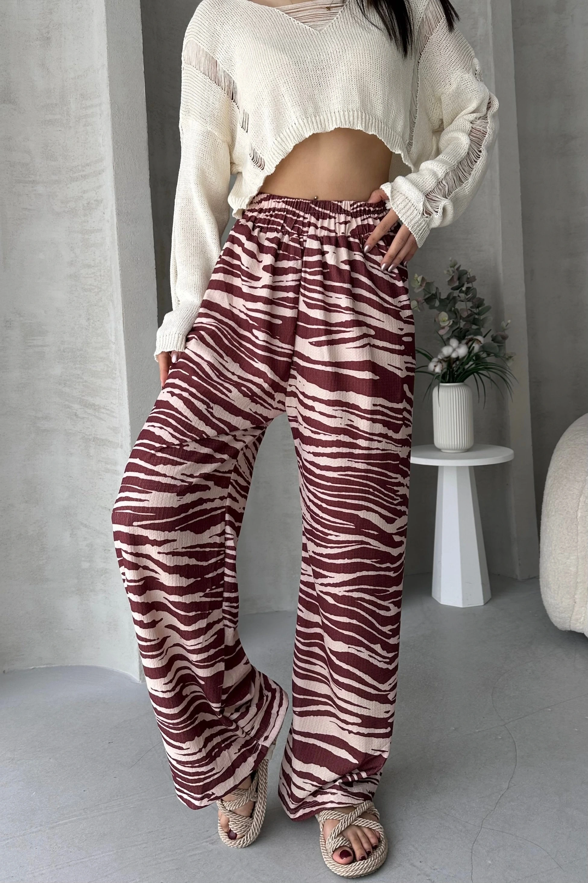 Desenli Beli Lastikli Bürümcük Pantolon