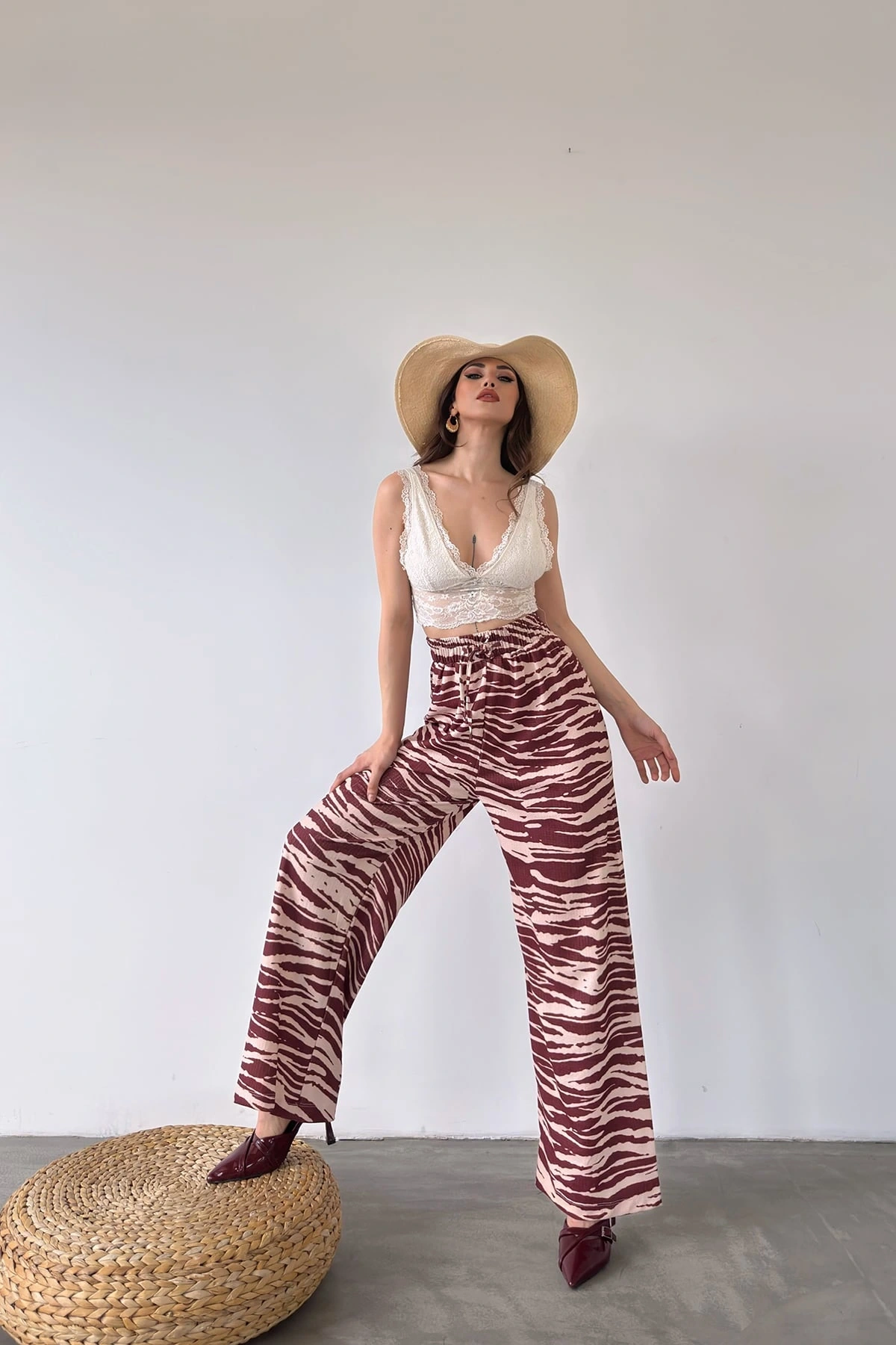 Desenli Beli Lastikli Bürümcük Pantolon