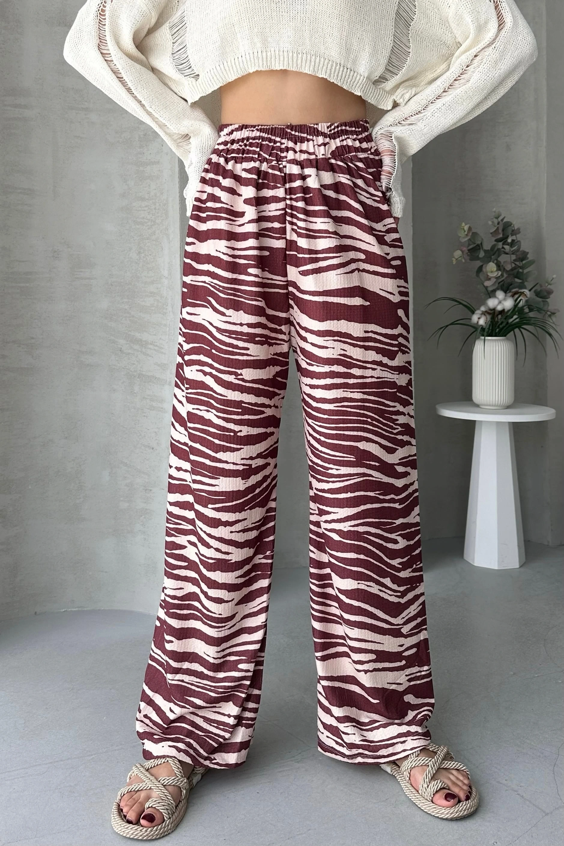 Desenli Beli Lastikli Bürümcük Pantolon