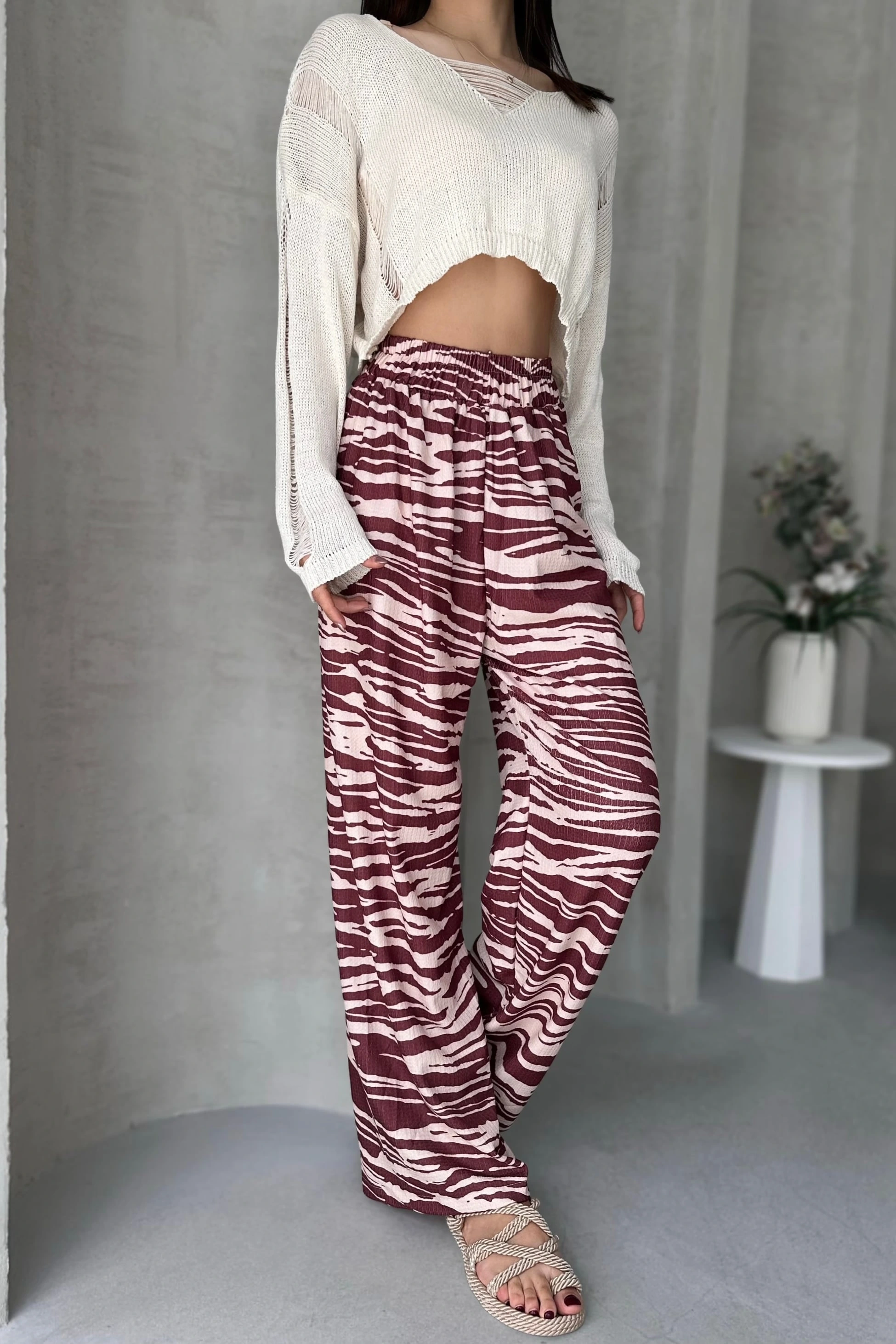 Desenli Beli Lastikli Bürümcük Pantolon