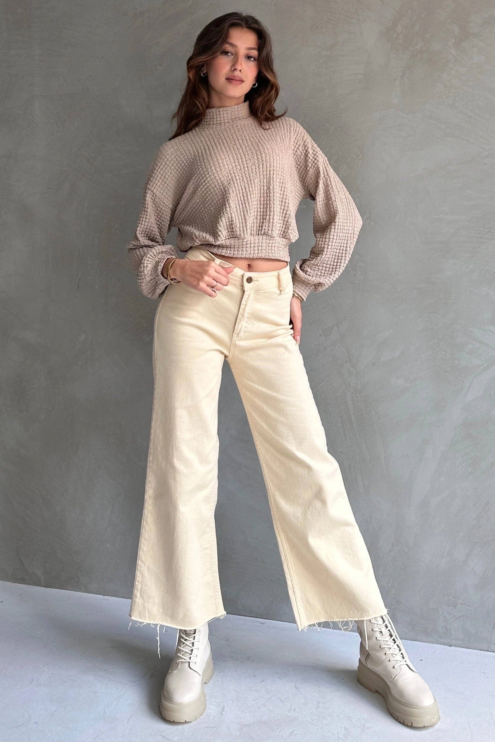 Pullaps Balıkçı Yaka Dokulu Crop Bluz Vizon