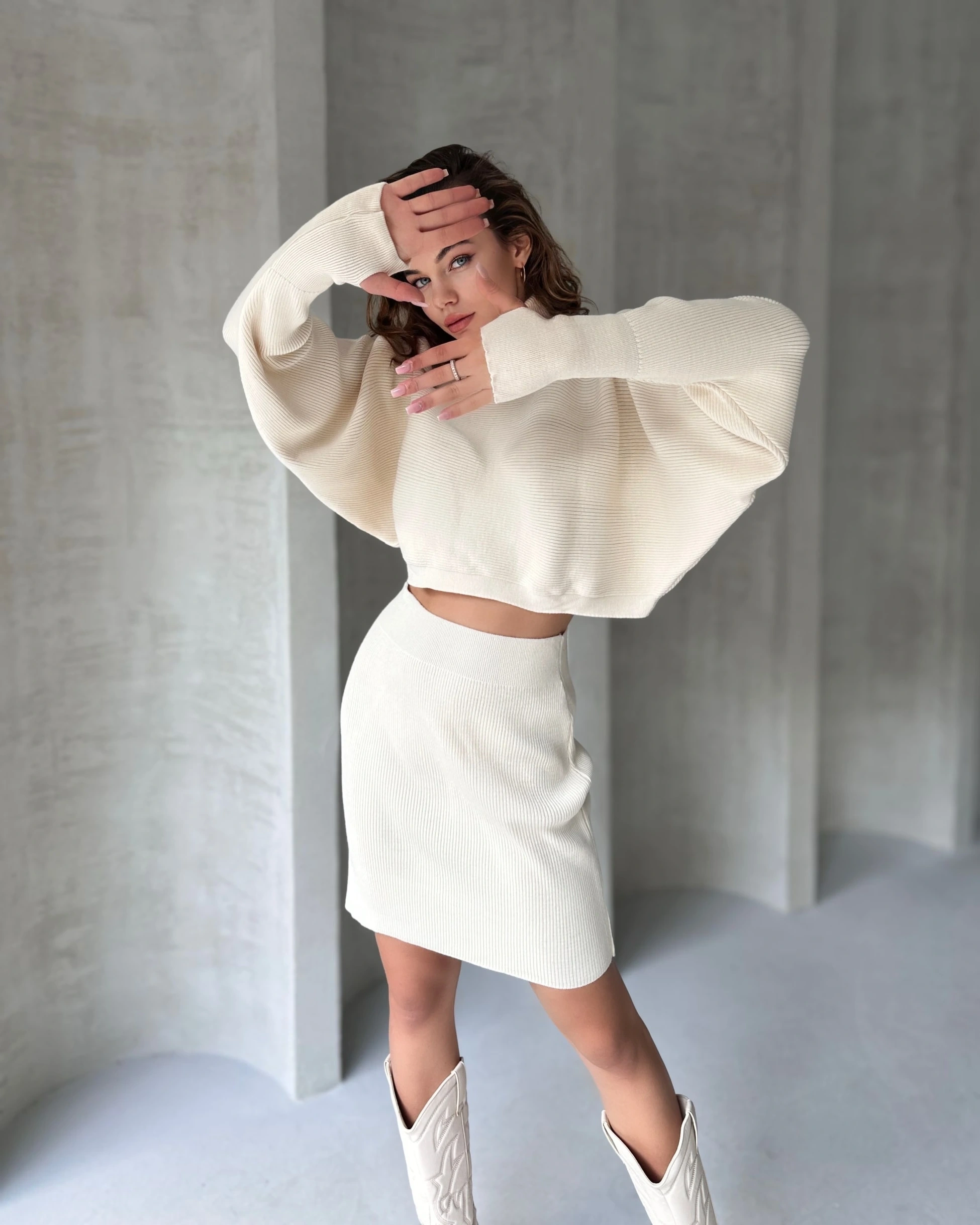 Pullaps Balıkçı Yaka Yarasa Kol Bluz Ve Etek İkili Triko Takım Krem