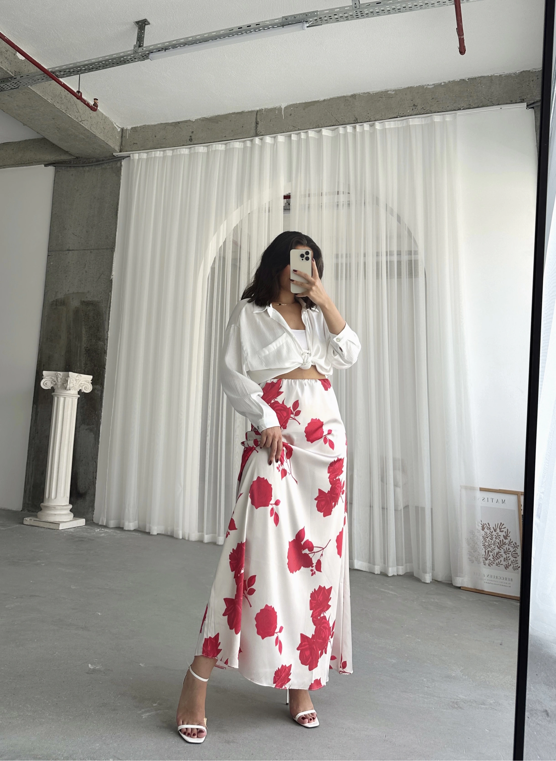 Pullaps Beli Lastikli Maxi Boy Uzun Saten Etek Gül Desenli