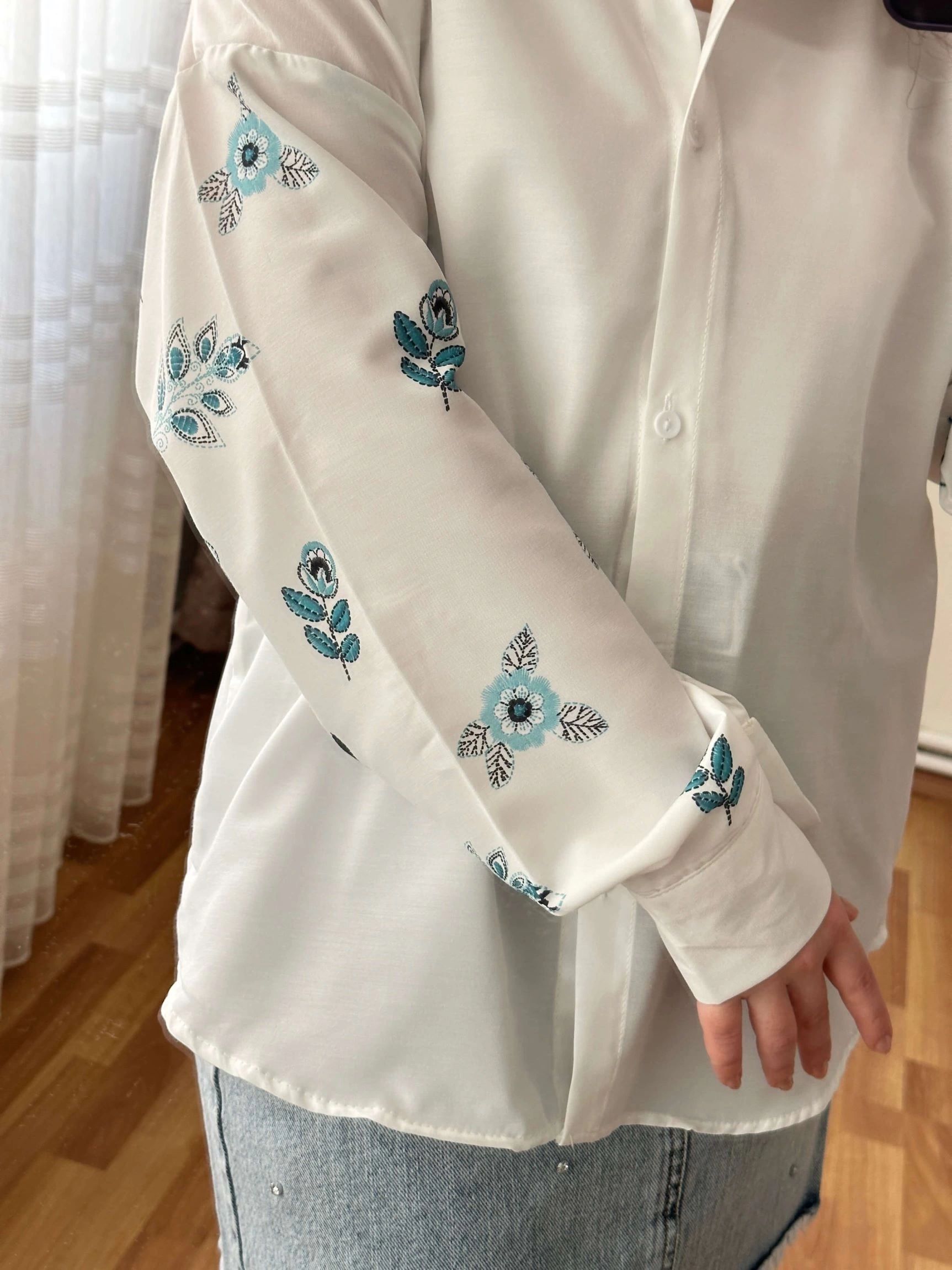 Pullaps Çiçek Baskılı Gömlek