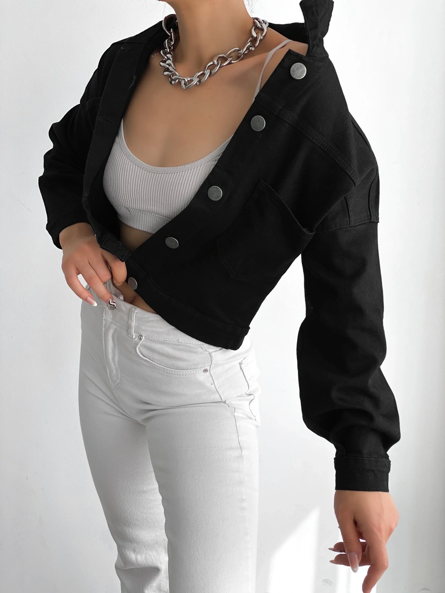 Pullaps Düz Cepli Denim Crop Ceket Siyah