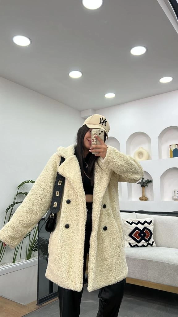 Pullaps Dört Düğmeli Cepli Komple Astarlı Kaban