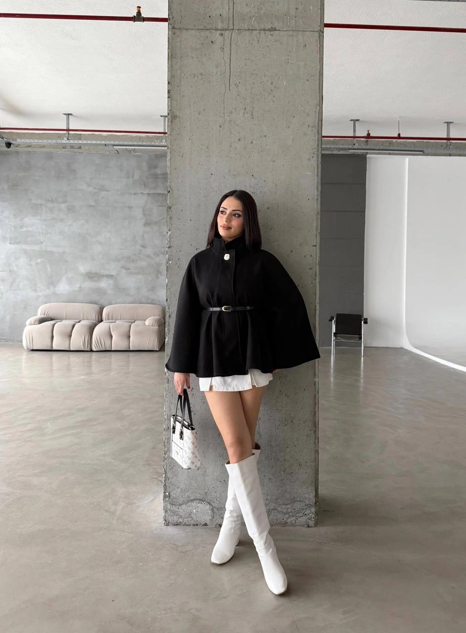 Pullaps Düğme Detaylı Kemerli Kaşe Panço Siyah