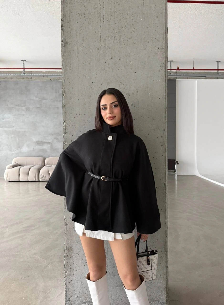 Pullaps Düğme Detaylı Kemerli Kaşe Panço Siyah