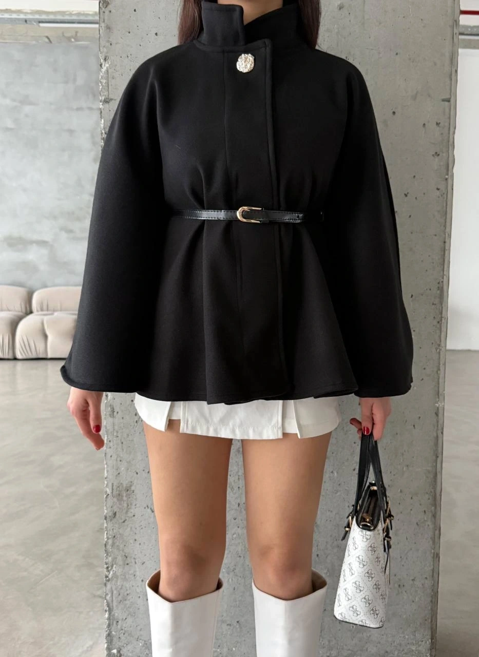 Pullaps Düğme Detaylı Kemerli Kaşe Panço Siyah