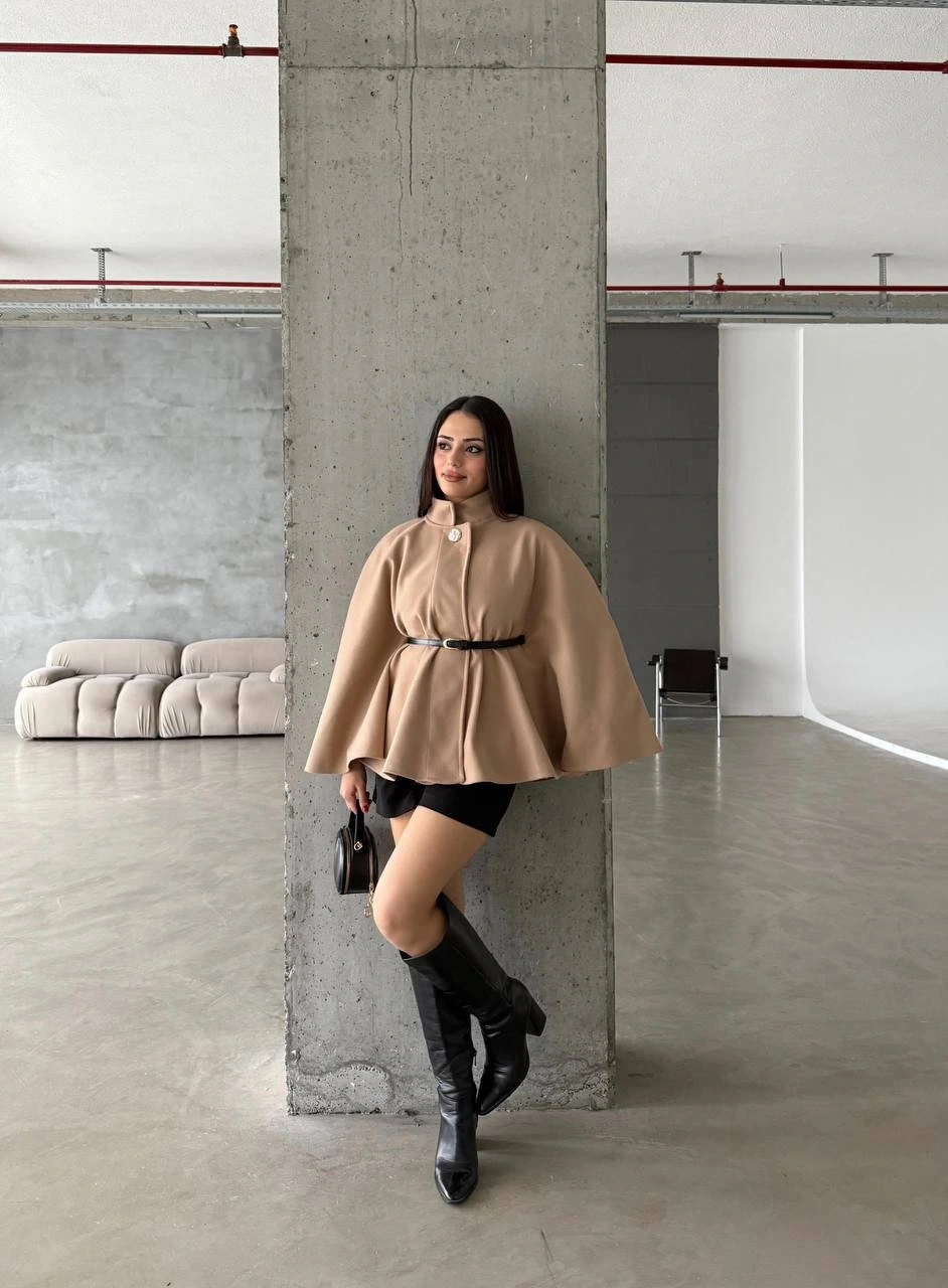 Pullaps Düğme Detaylı Kemerli Kaşe Panço Vizon