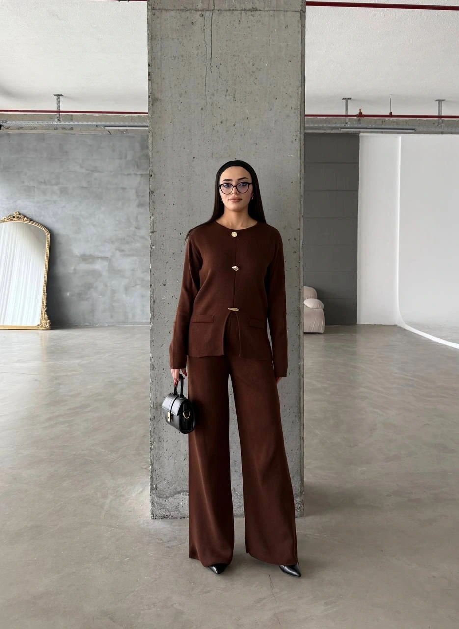 Pullaps Düğme Detaylı Triko Takım Kahve