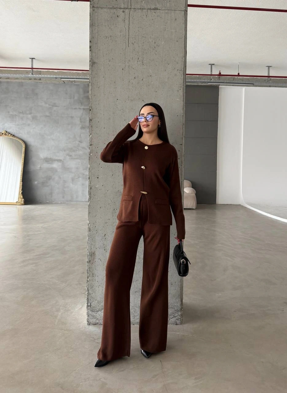 Pullaps Düğme Detaylı Triko Takım Kahve